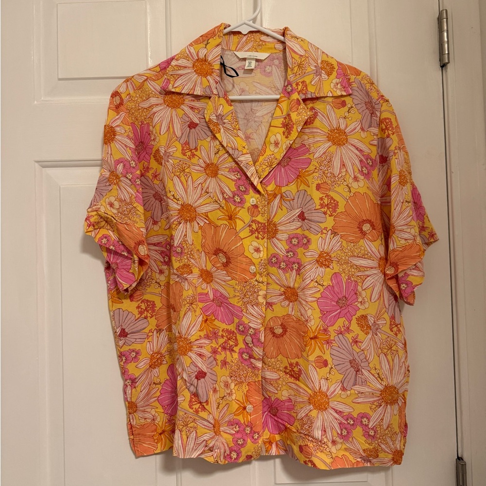 H&M button down blouse